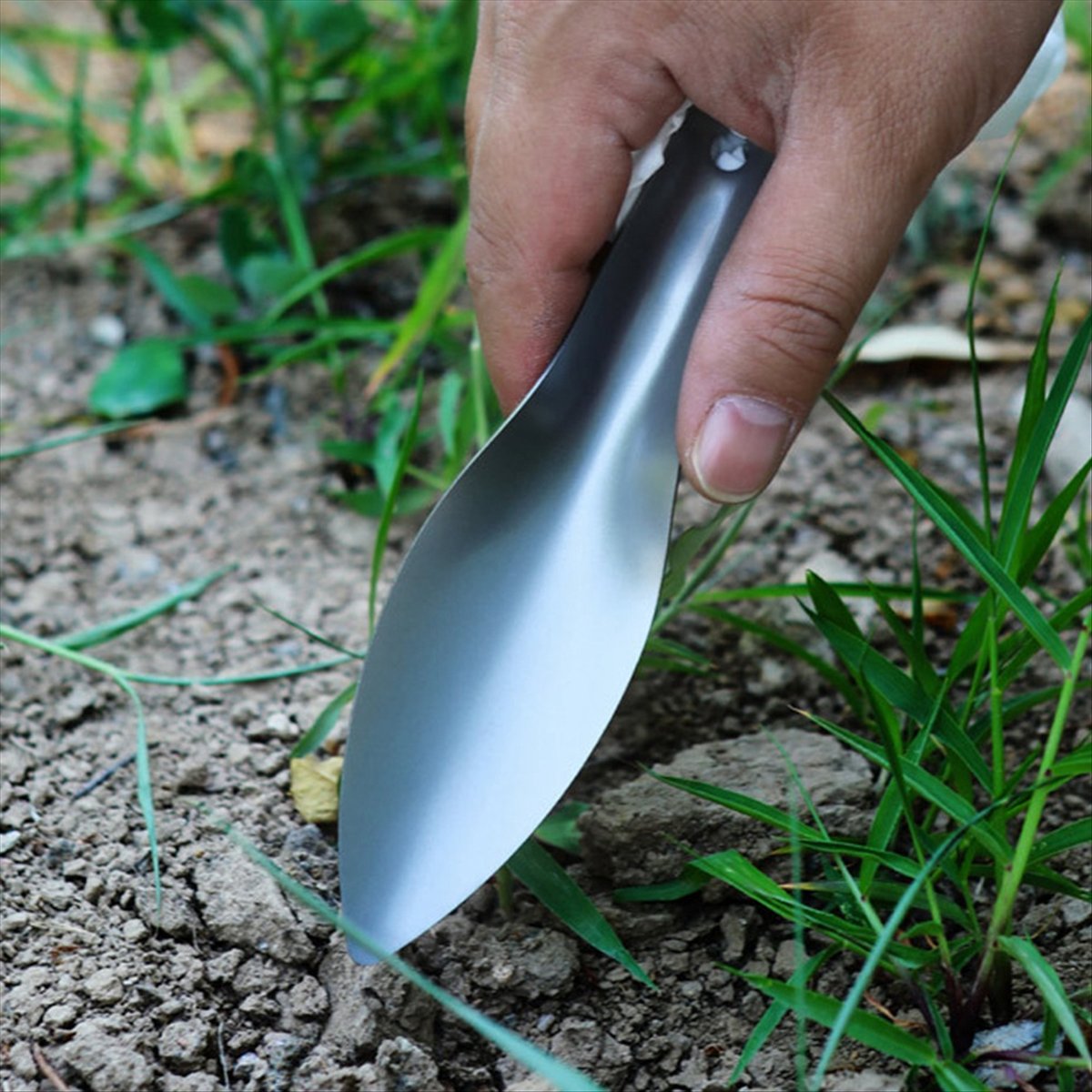 Мини-лопатка T34C из титановог – обзор и цена Trowel Garden Tools